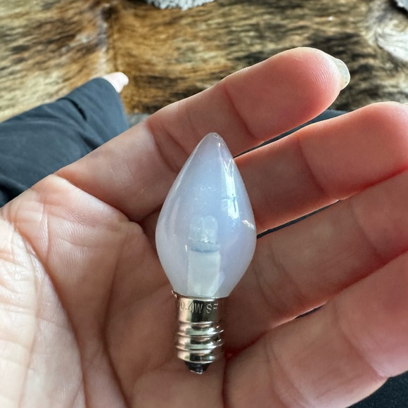 Vintage “Tiffany Style” Green Stained Glass And Bronze Turtle Table Lamp - Picture 13 of 15